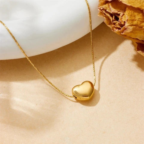Gold Heart Pendant Necklace