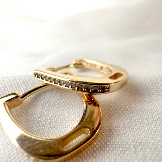 Gold-Plated Crystal Oval Hoop Earrings