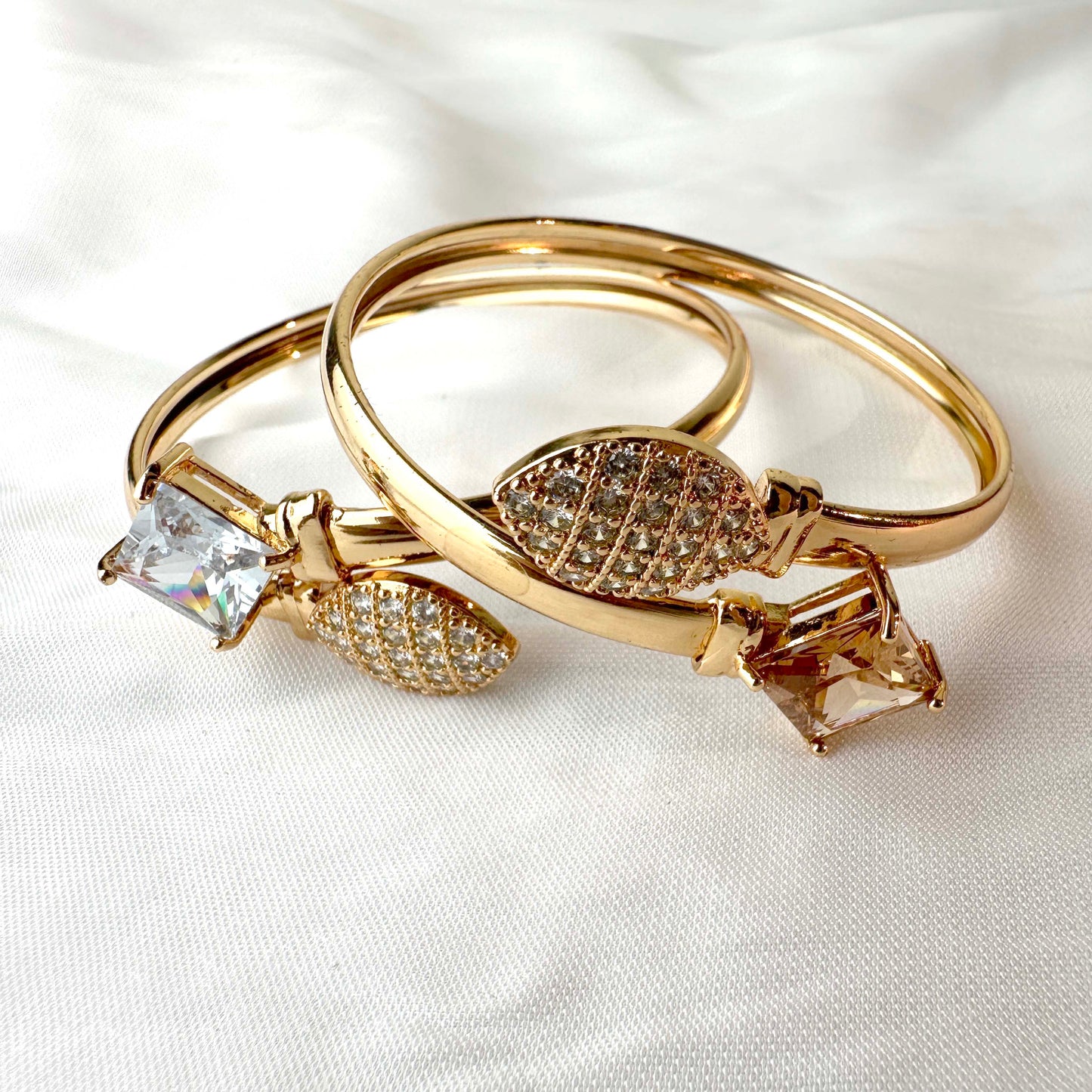 Set of 2 Gold Plated Adjustable Bangles