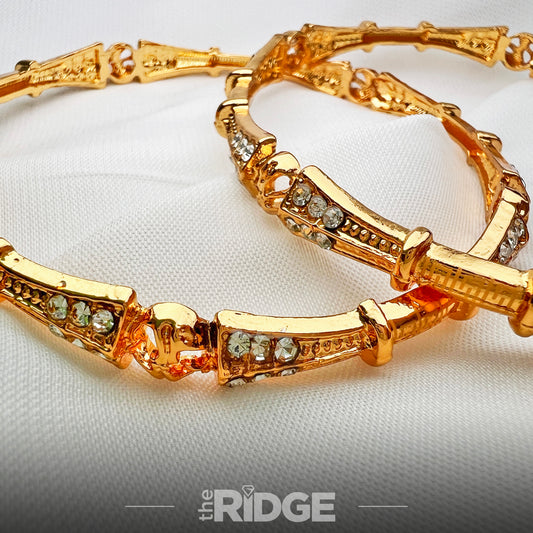 Regal Ridge Bangles – Diamond Cut Detail