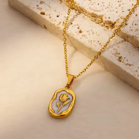 Rose Pendant Gray (Off White)