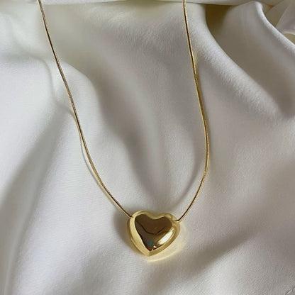 Gold Heart Pendant Necklace